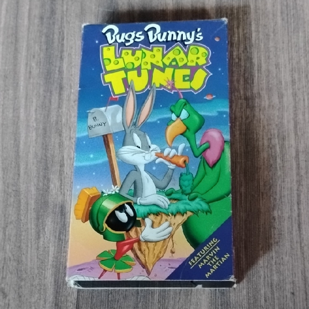 Bugs Bunny's Lunar Tunes VHS